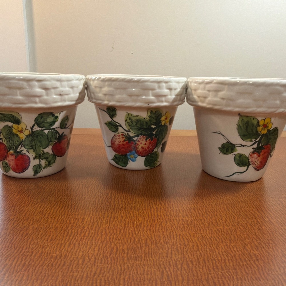 Set Of 3 Strawberry Basket Style Plant Pots 4" Basket Weave Rim - Picture 2 of 13